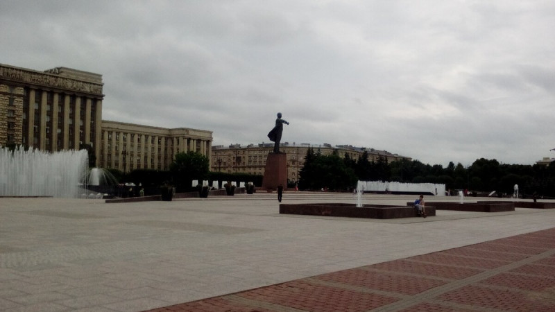 Фонтаны на Московском проспекте