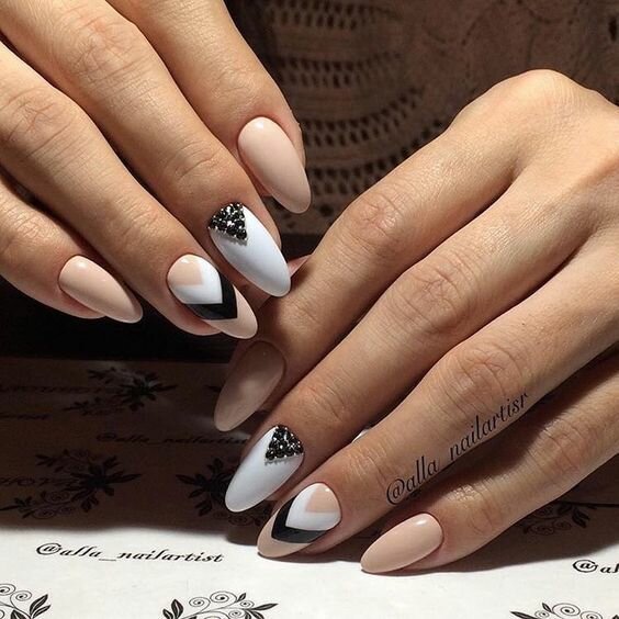 instagram.com/alla_nailartisr