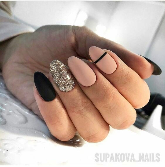instagram.com/supakova_nails
