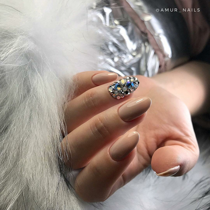 instagram.com/amur_nails