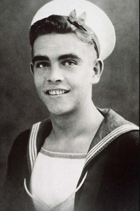 Шон Коннери во время службы на флоте. / Фото: www.safereactor.cc