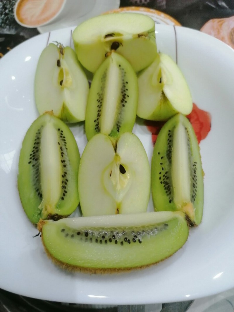 Фрукты.
