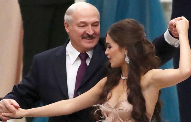Как выглядят красивые женщины президента Александра Лукашенко.