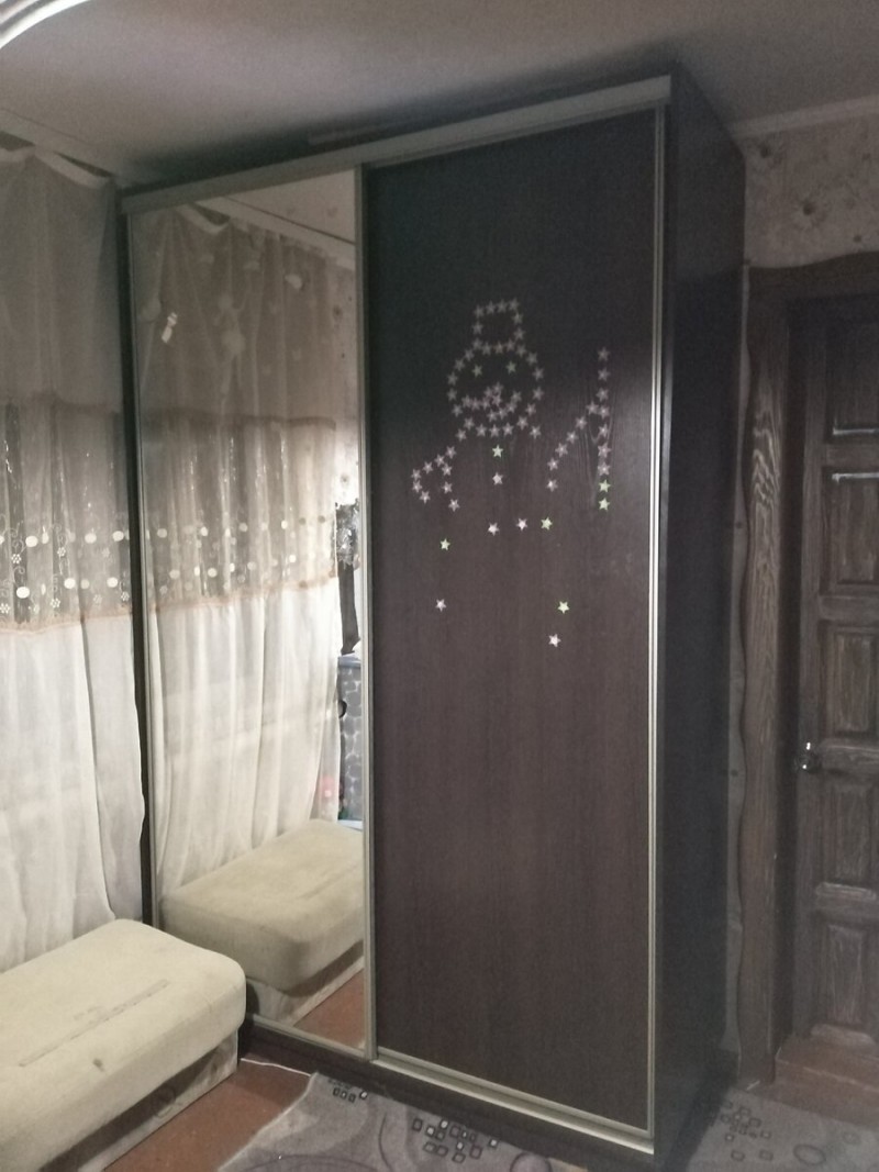 Вот такой шкаф был