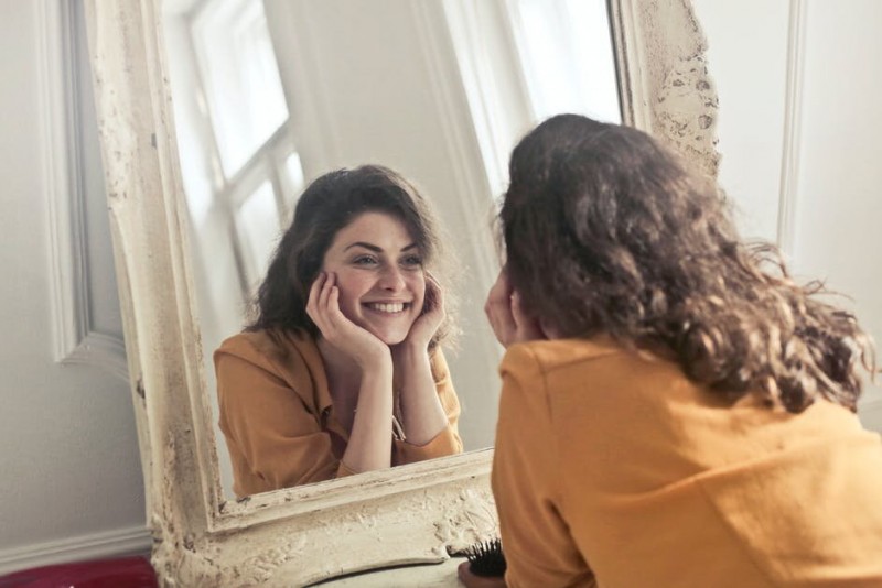 Купить дорогую косметику за копейки? И еще заработать на ней? Мы расскажем как!