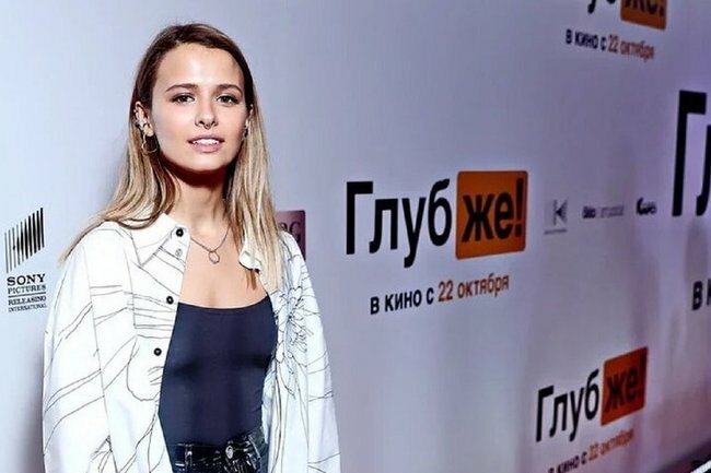 Актрисы стран СНГ, которые впечатляют своей красотой. Предлагаю вам 5 вариантов.