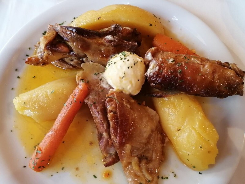 Тушеное мясо ягнёнка с овощами