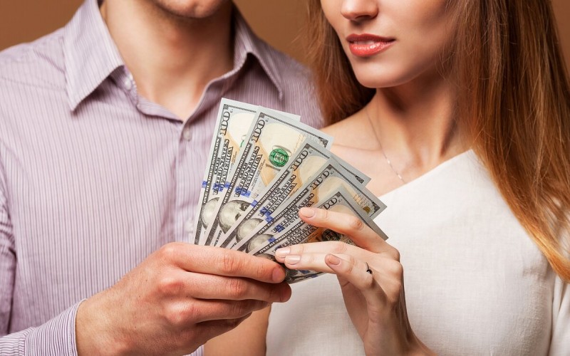 Деньги по-мужски и деньги по-женски (Факт №1)