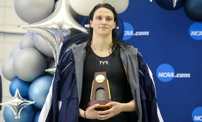 Новая звезда американского женского плавания Лия Томас раньше была средним спортсменом-мужчиной по имени Уилл Томас. Фото: Reuters